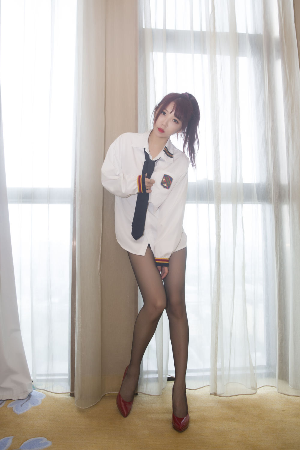 002.jpg