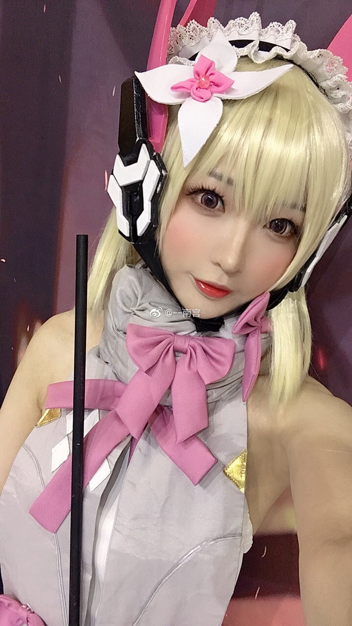 002.jpg