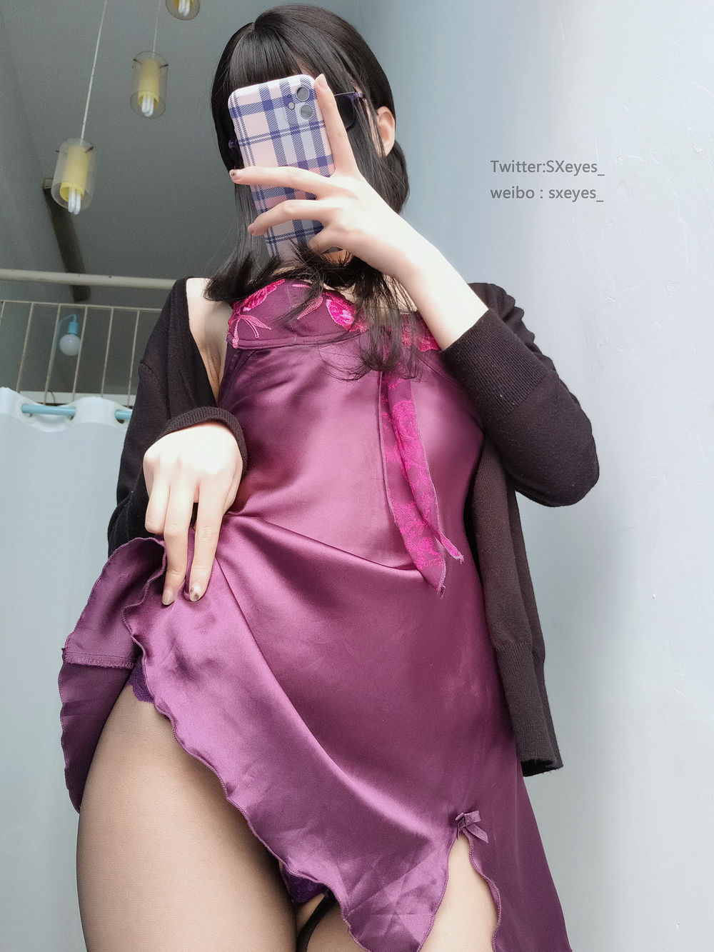 002.jpg