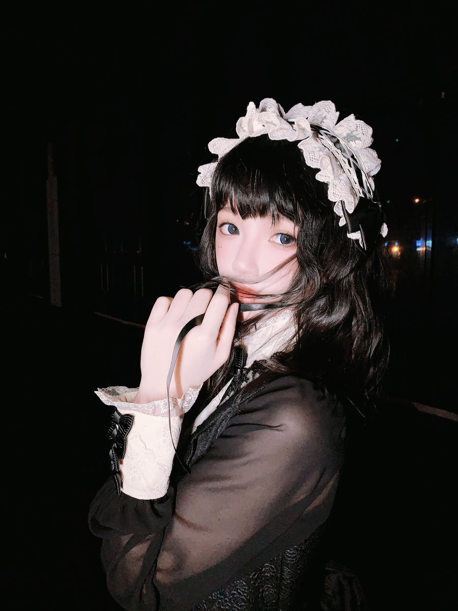 002.jpg