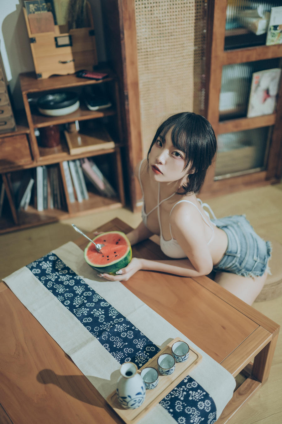 001.jpg