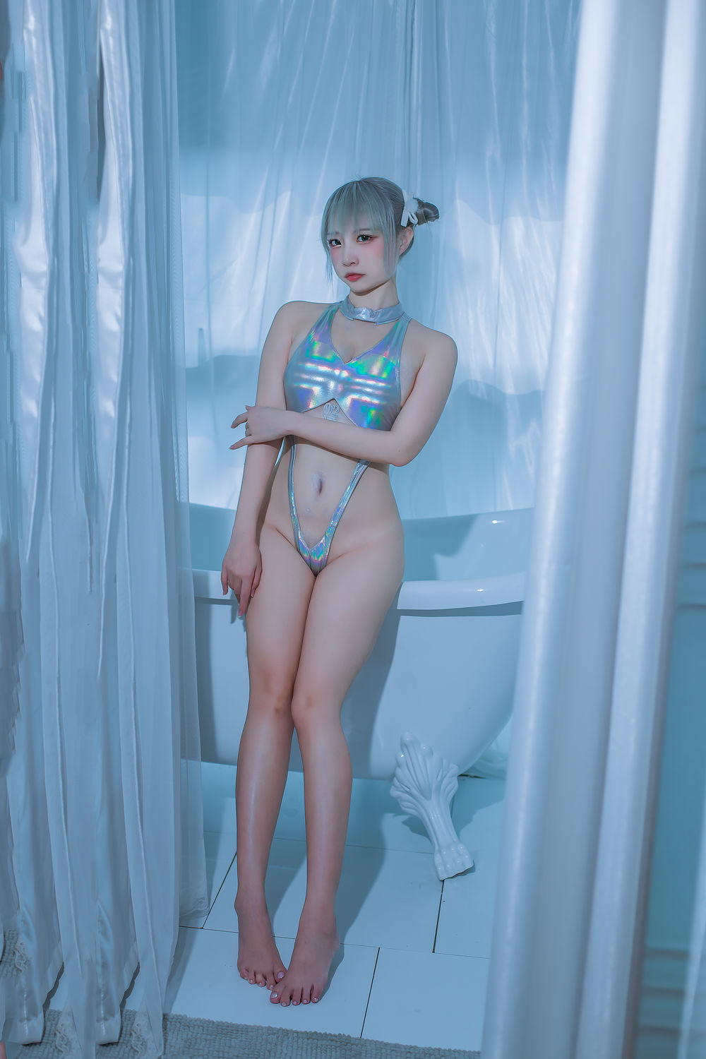002.jpg