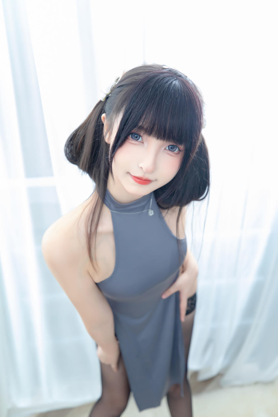 002.jpg