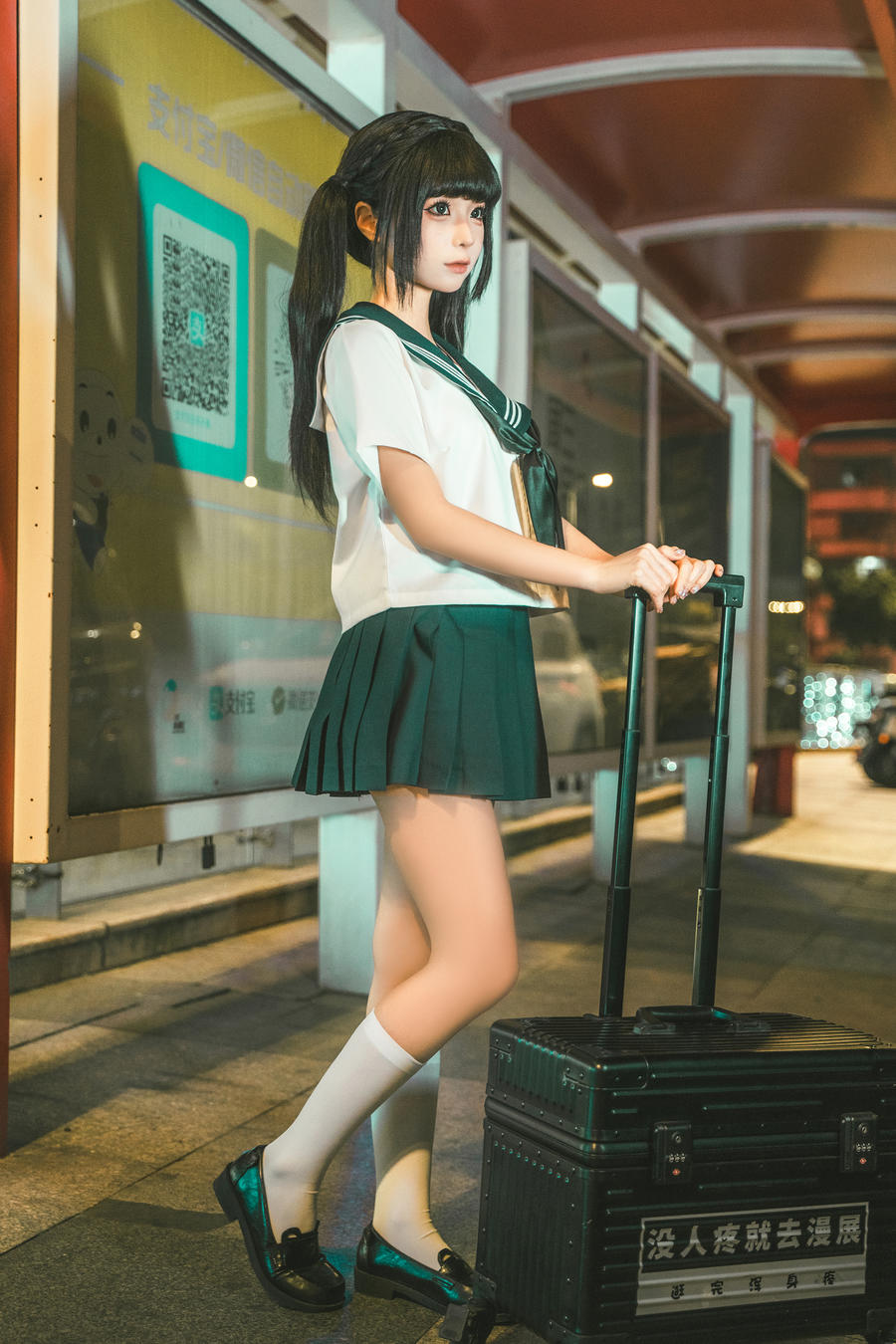 001.jpg