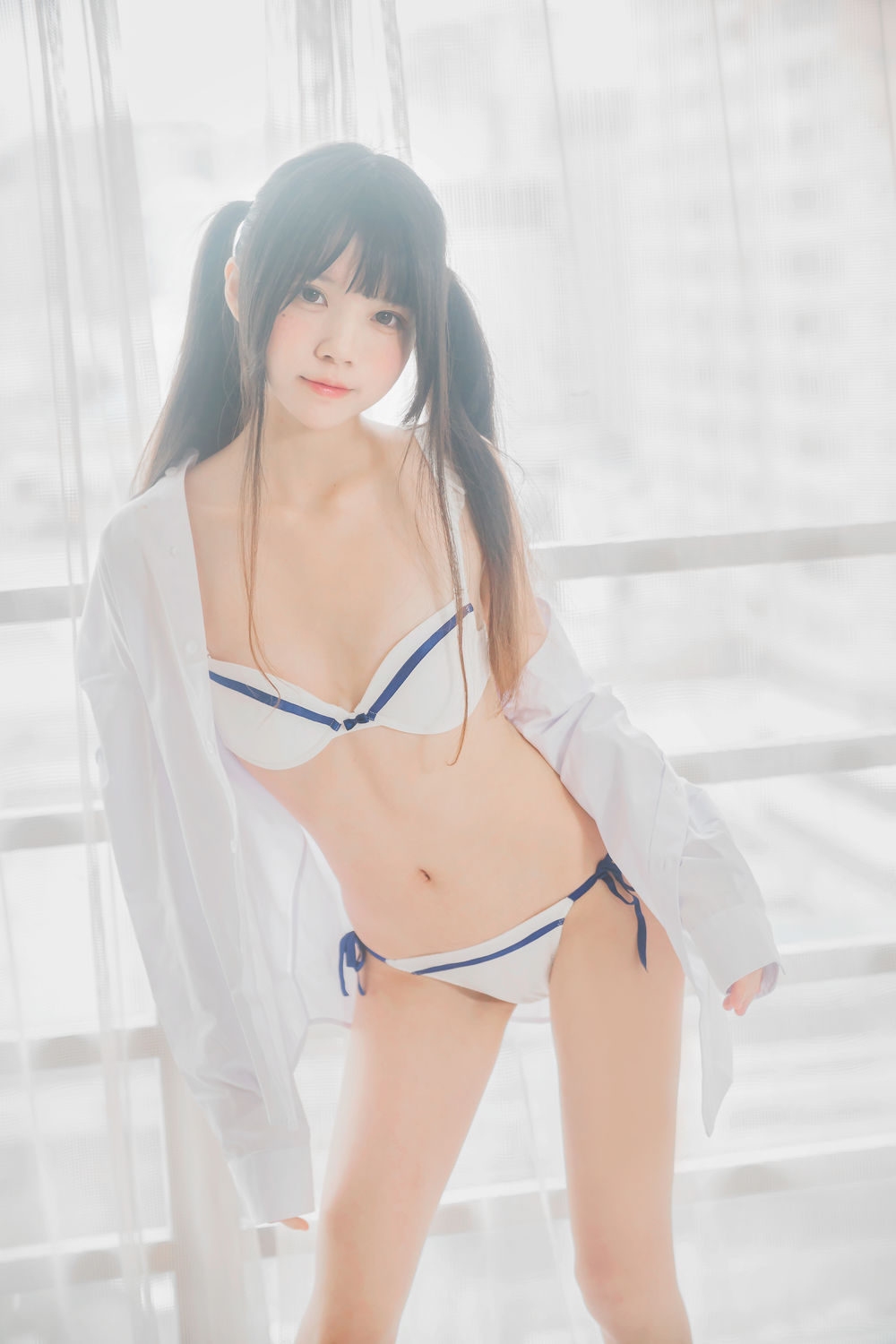 002.jpg