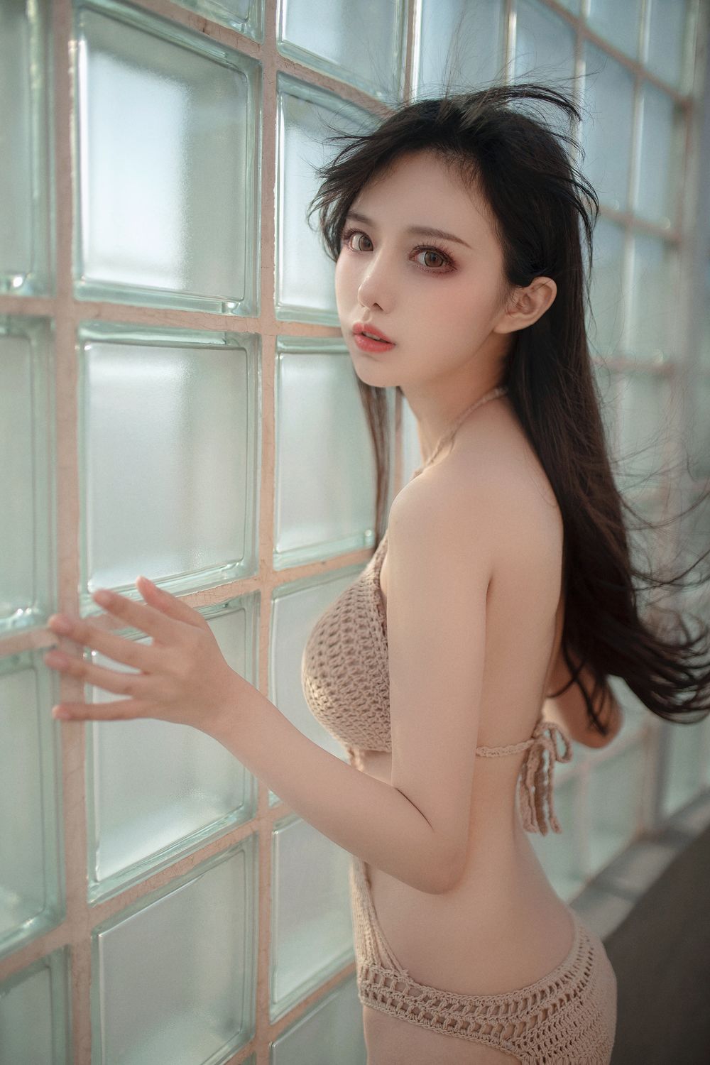 002.jpg