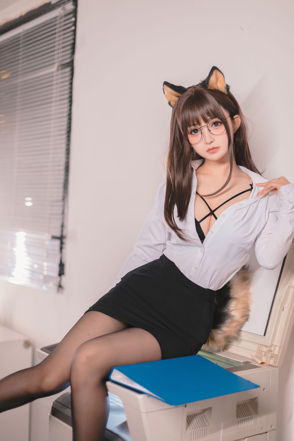 002.jpg