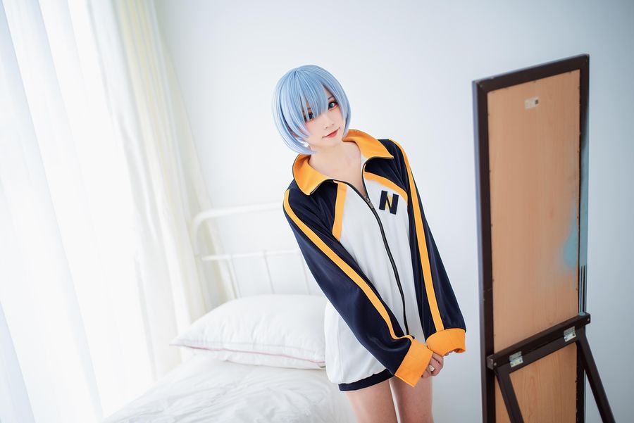 001.jpg