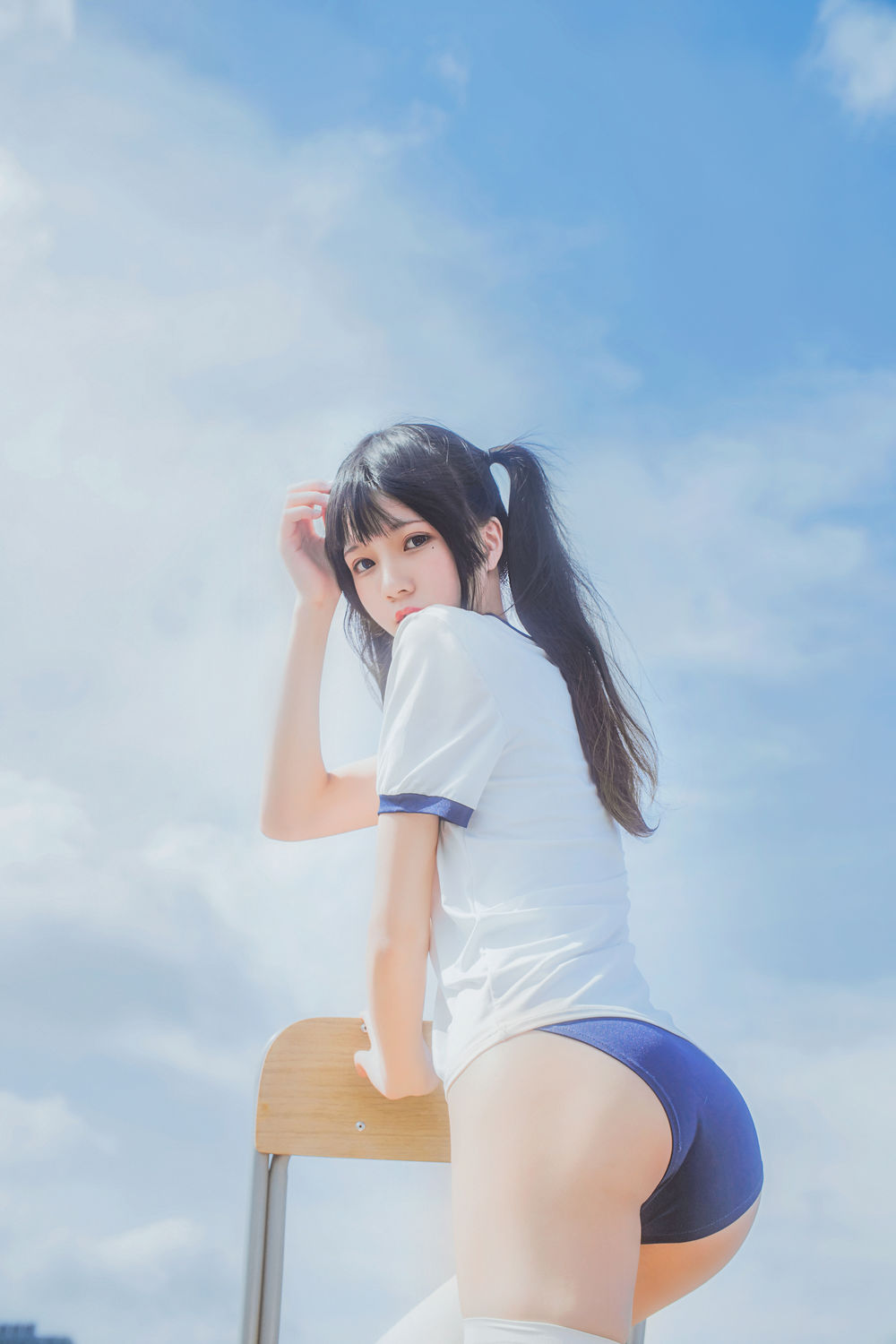 001.jpg