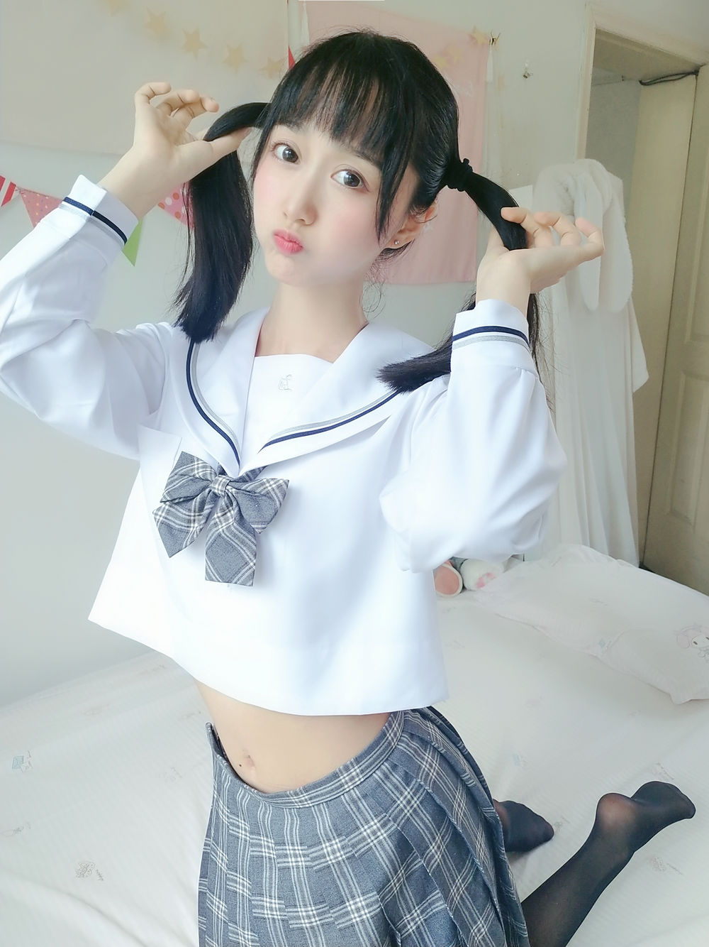 001.jpg