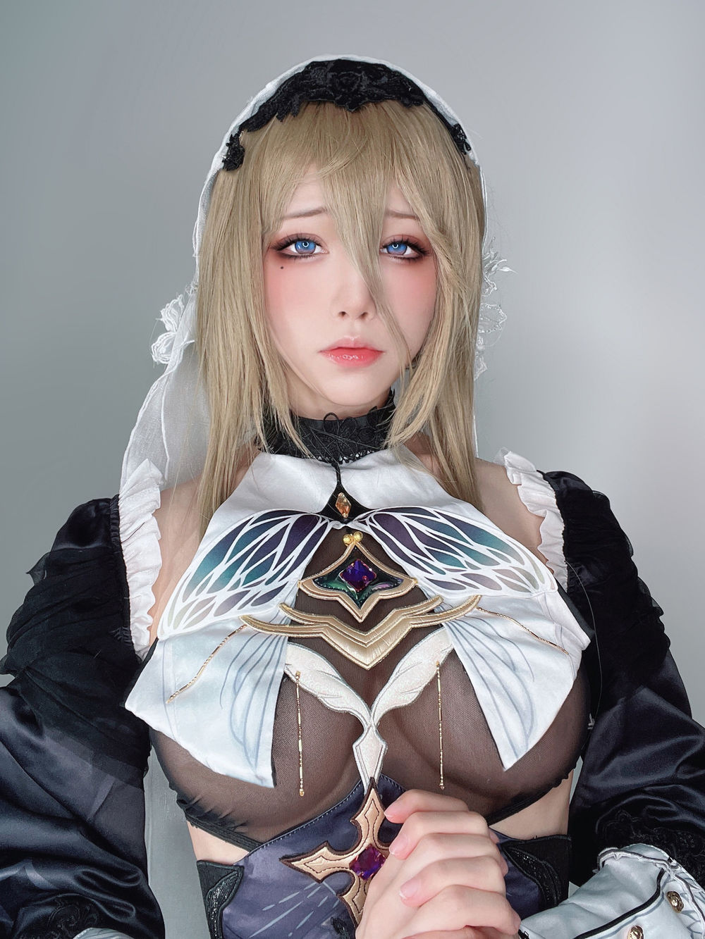 002.jpg