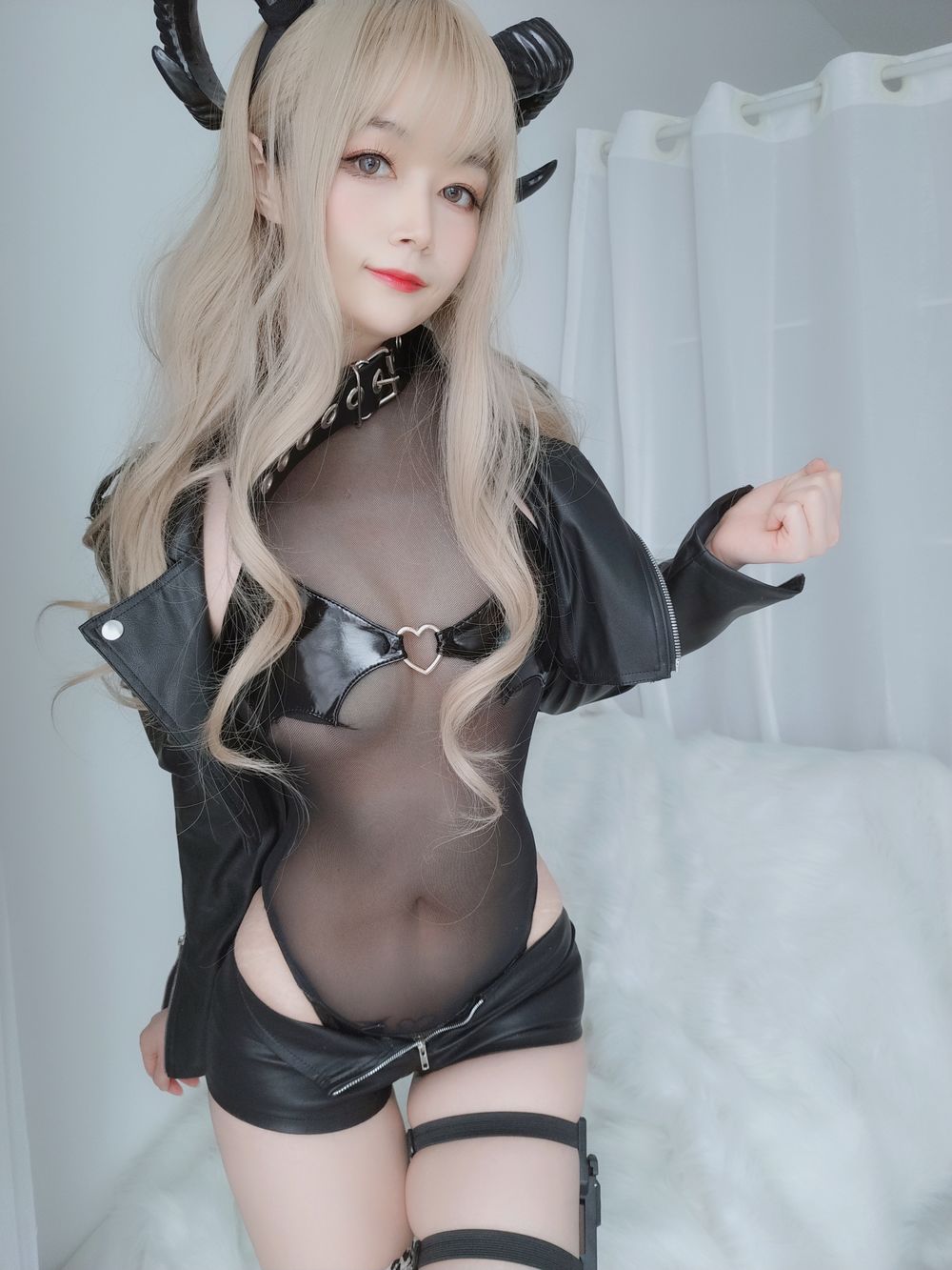 001.jpg