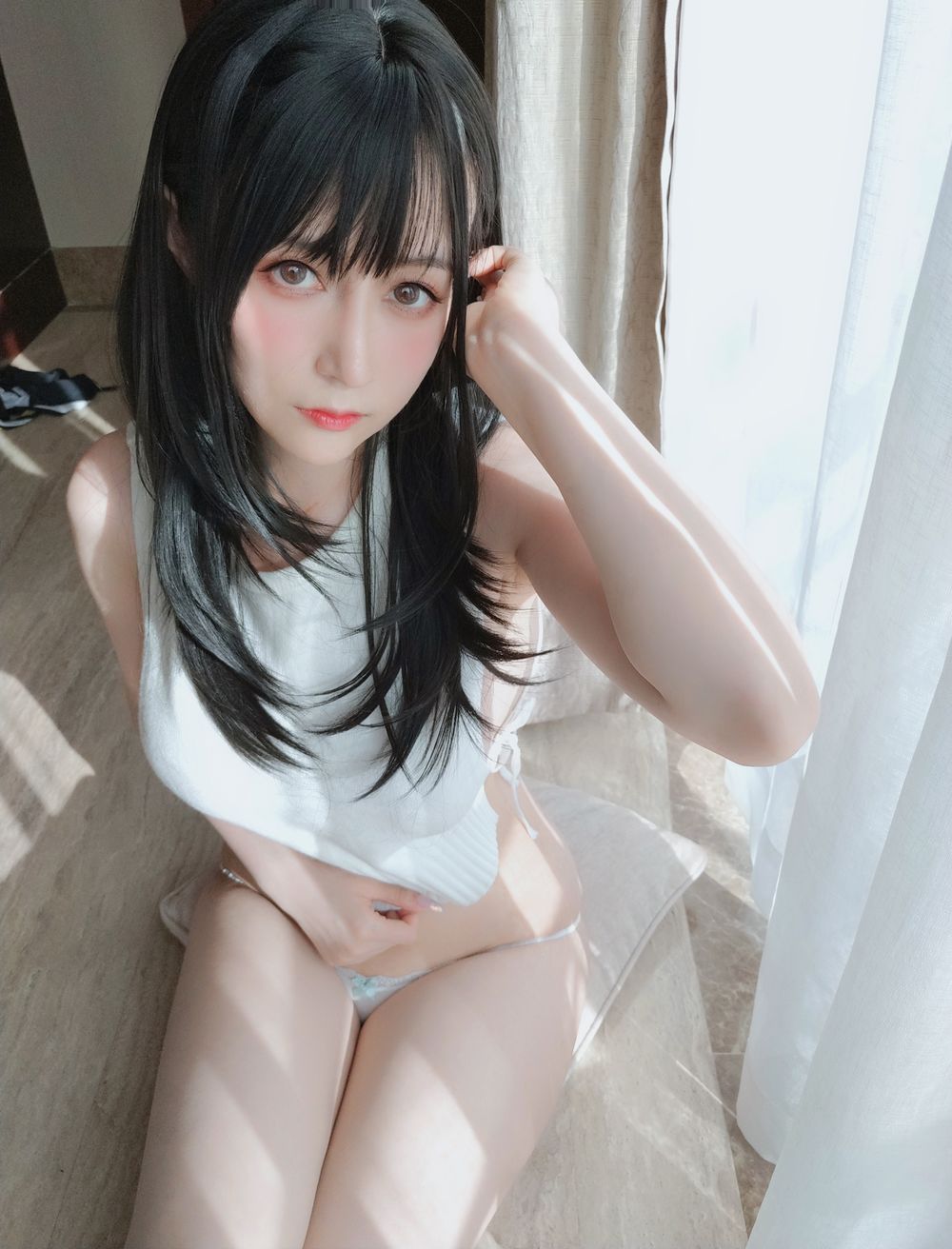002.jpg