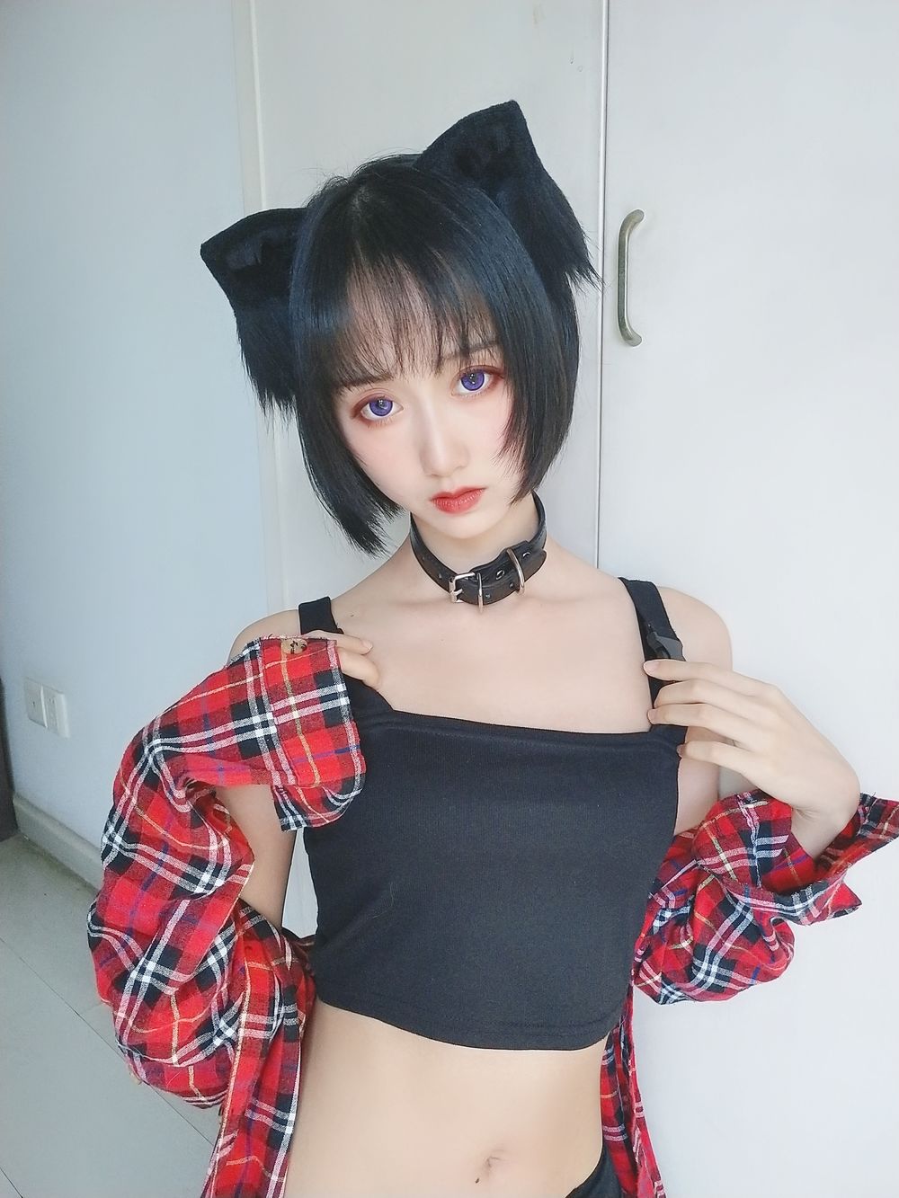 002.jpg