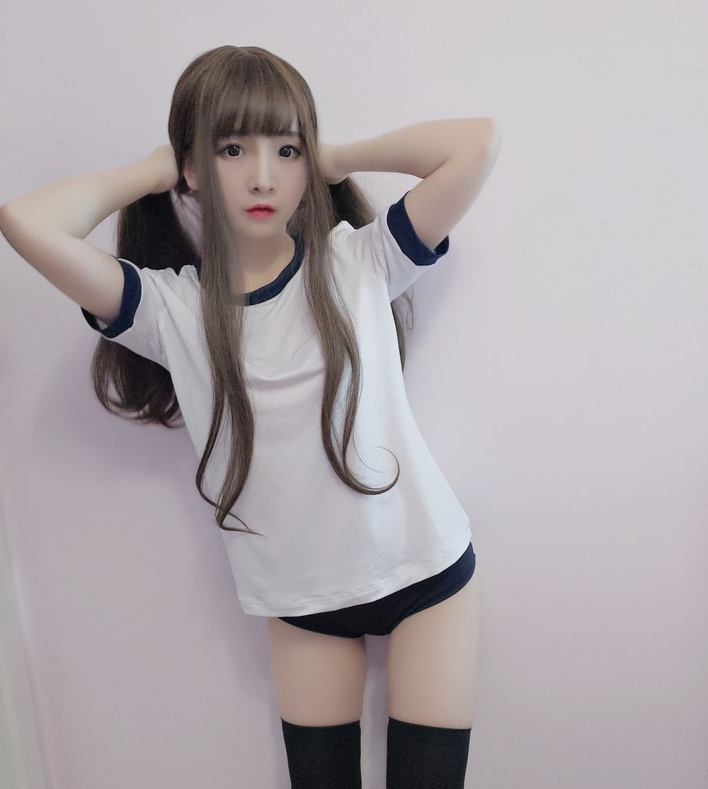 002.jpg