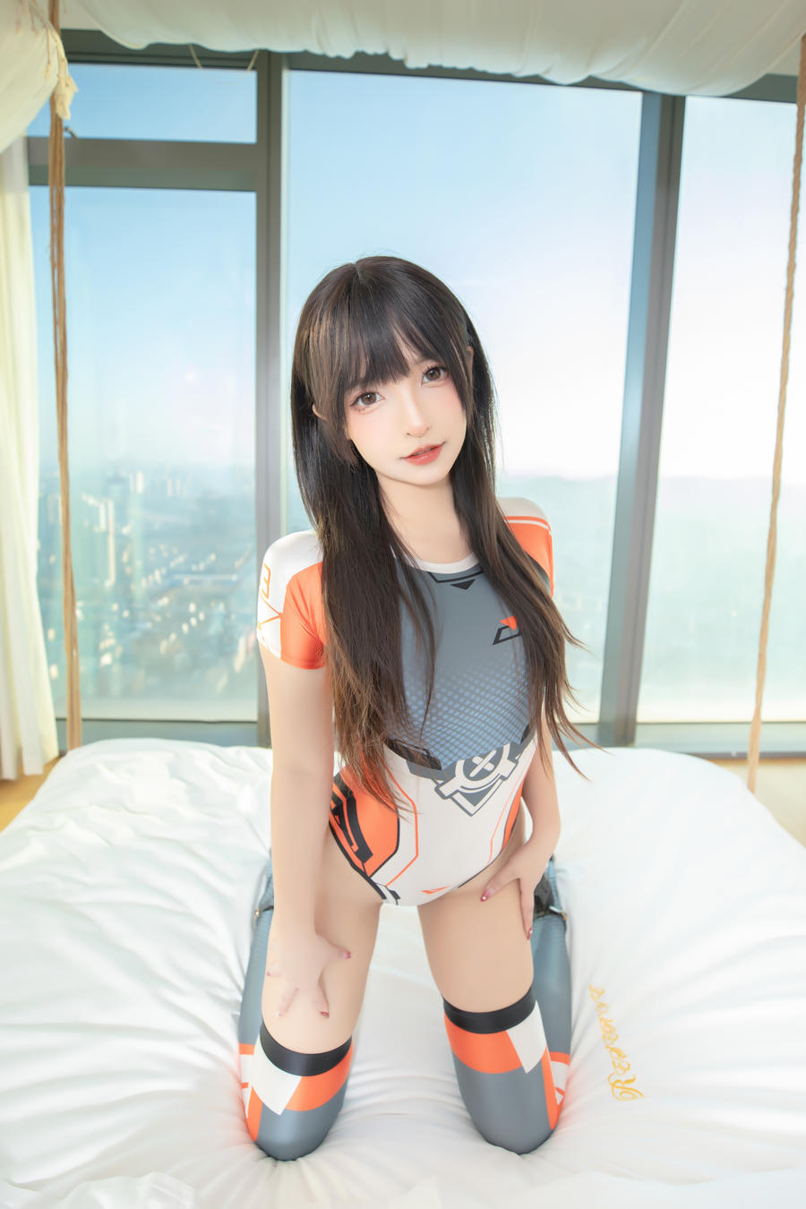 002.jpg