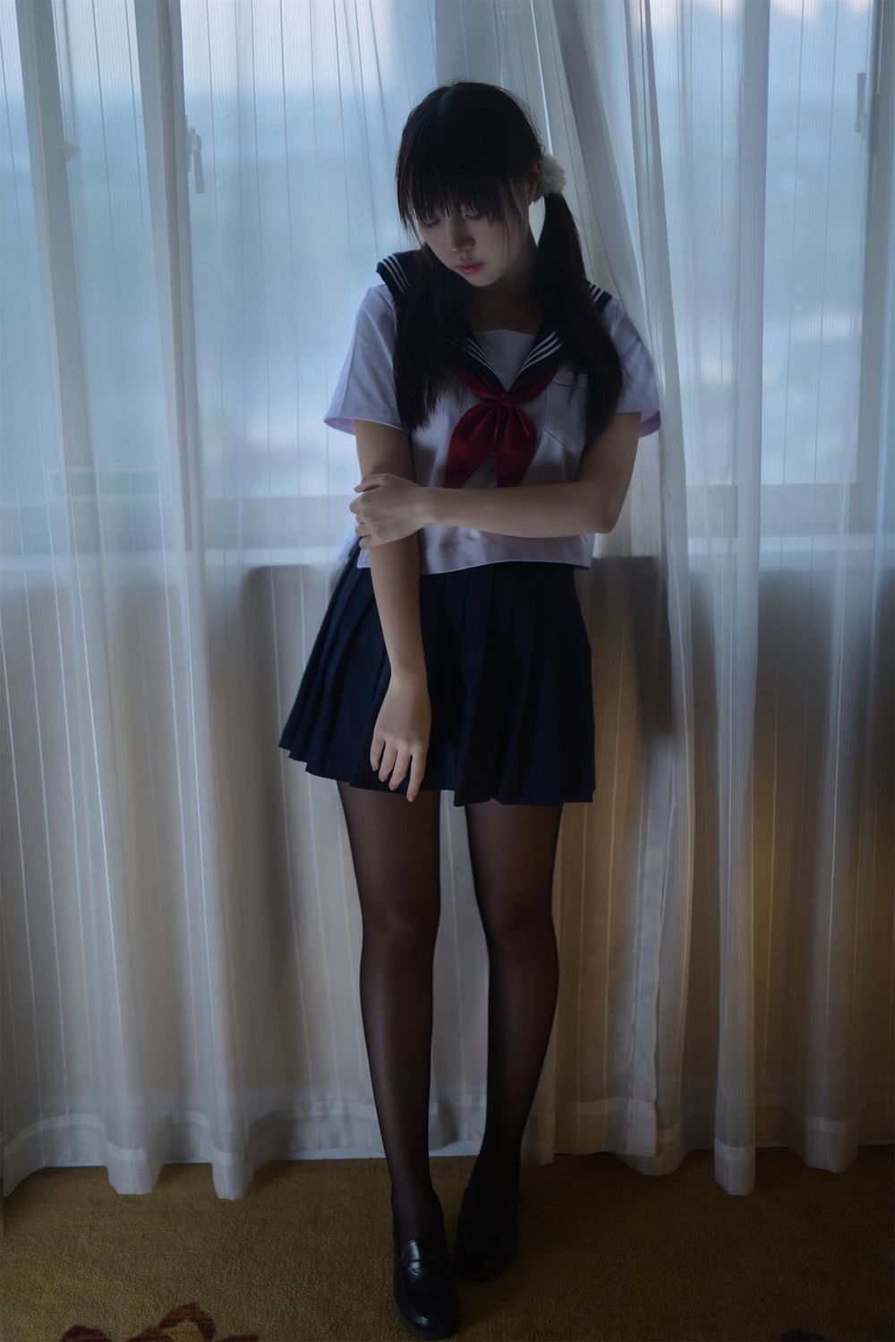 002.jpg