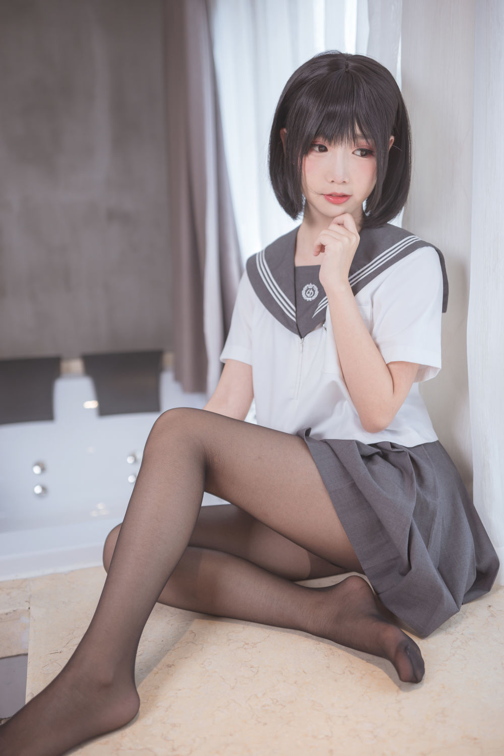 003.jpg