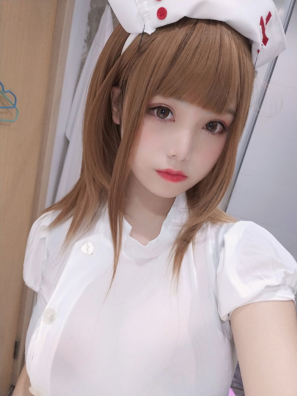 002.jpg