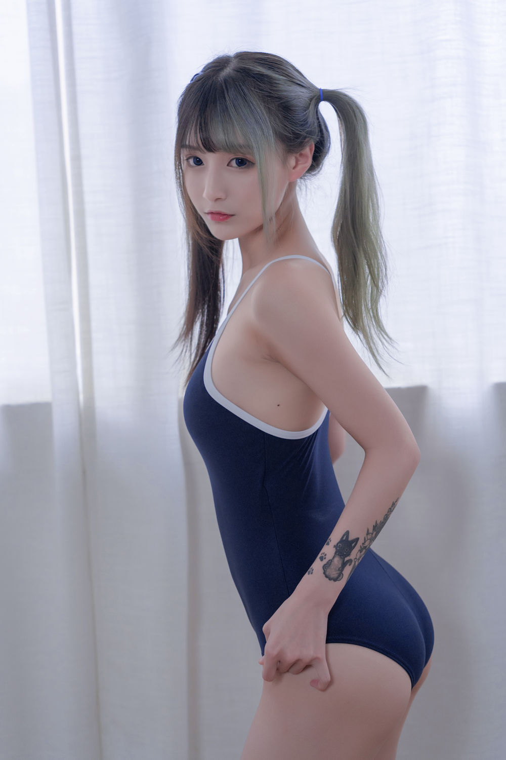 003.jpg