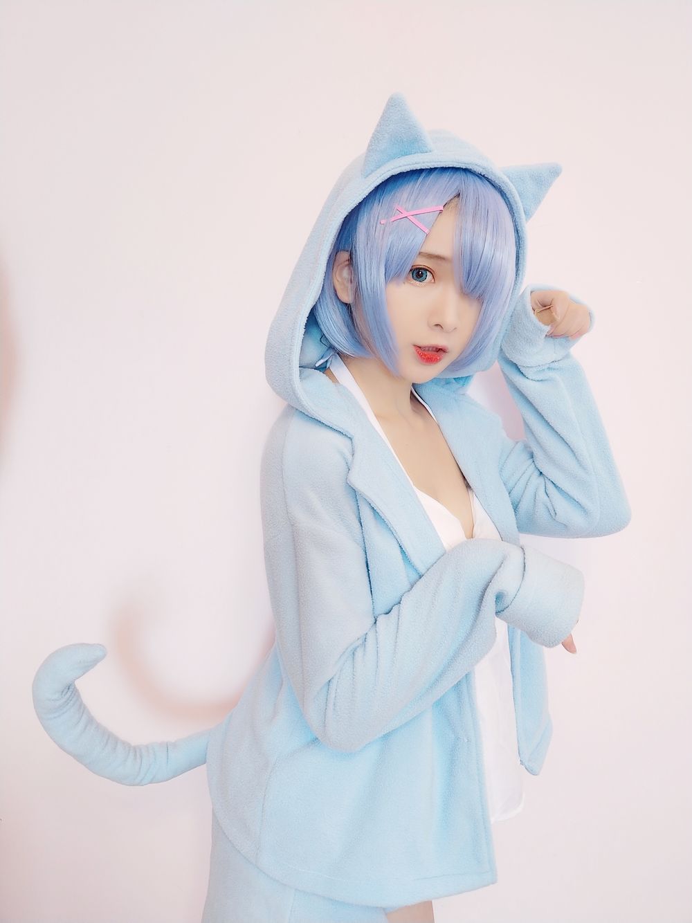 001.jpg