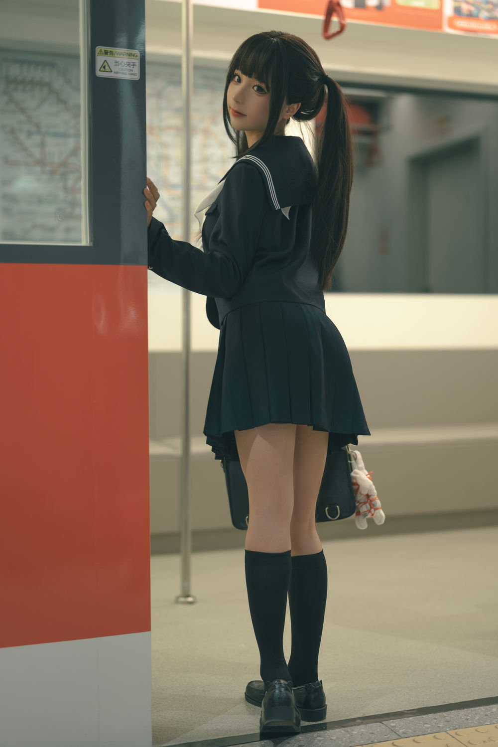 004.jpg
