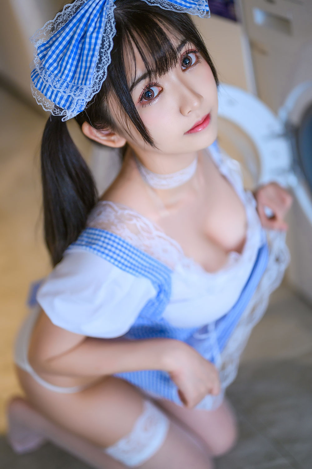 002.jpg