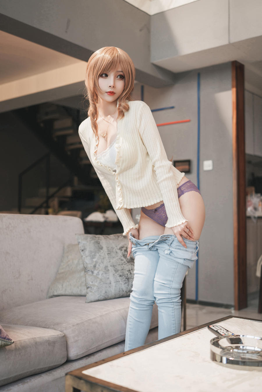 002.jpg