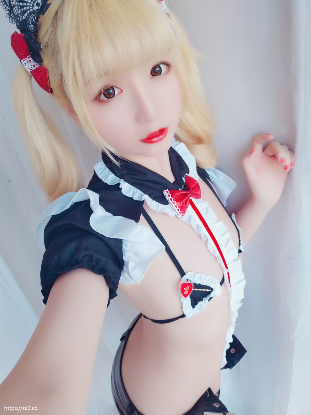 002.jpg