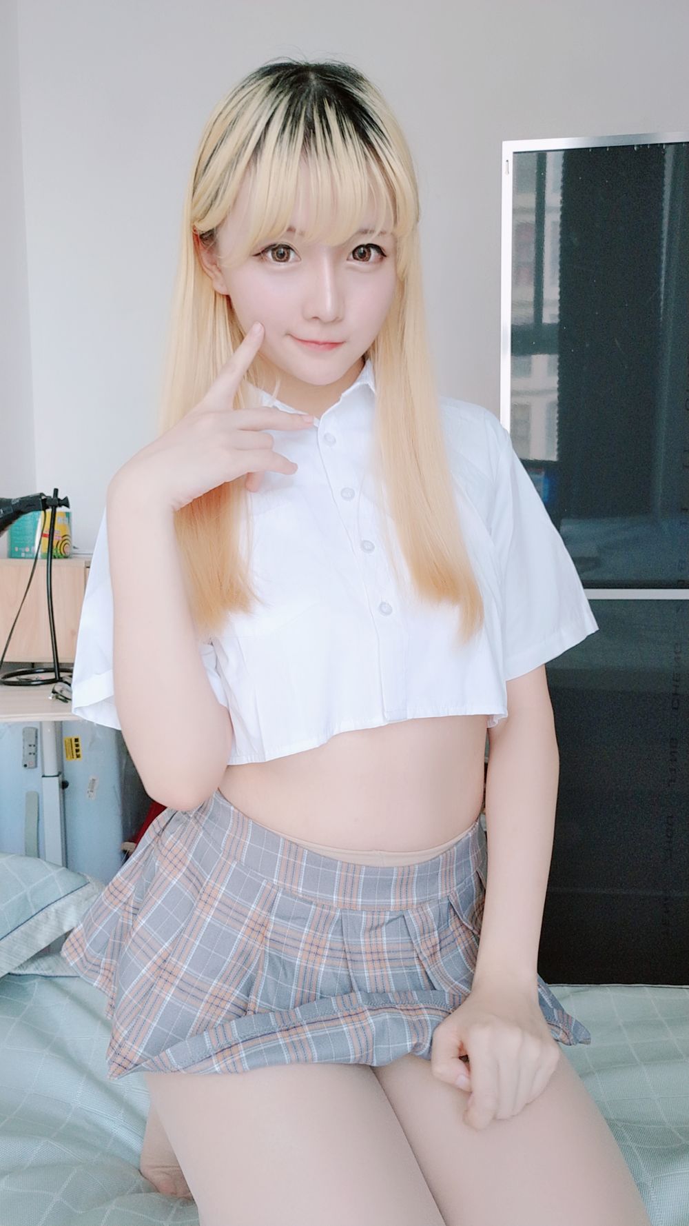 003.jpg