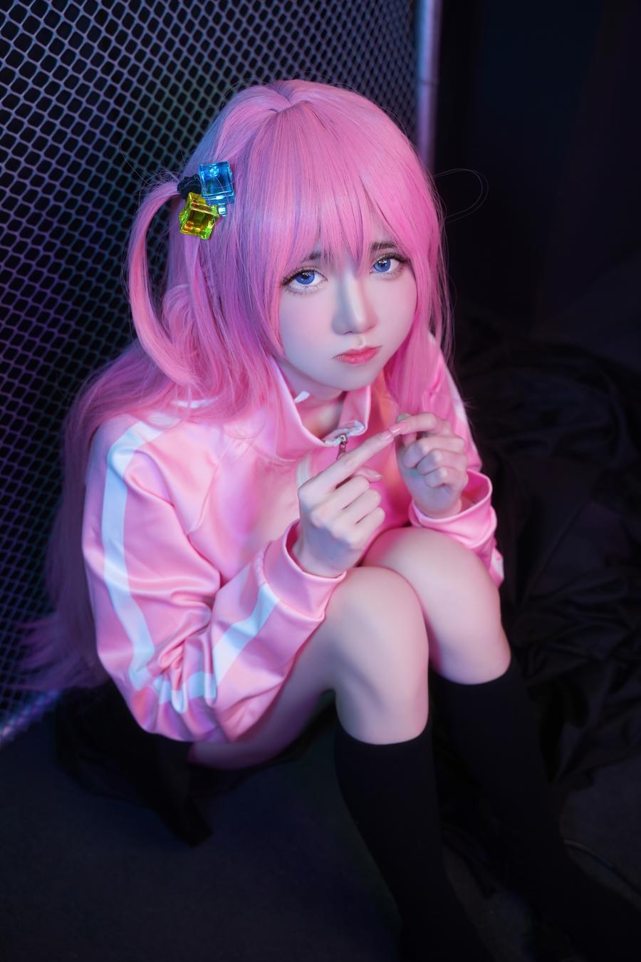 002.jpg