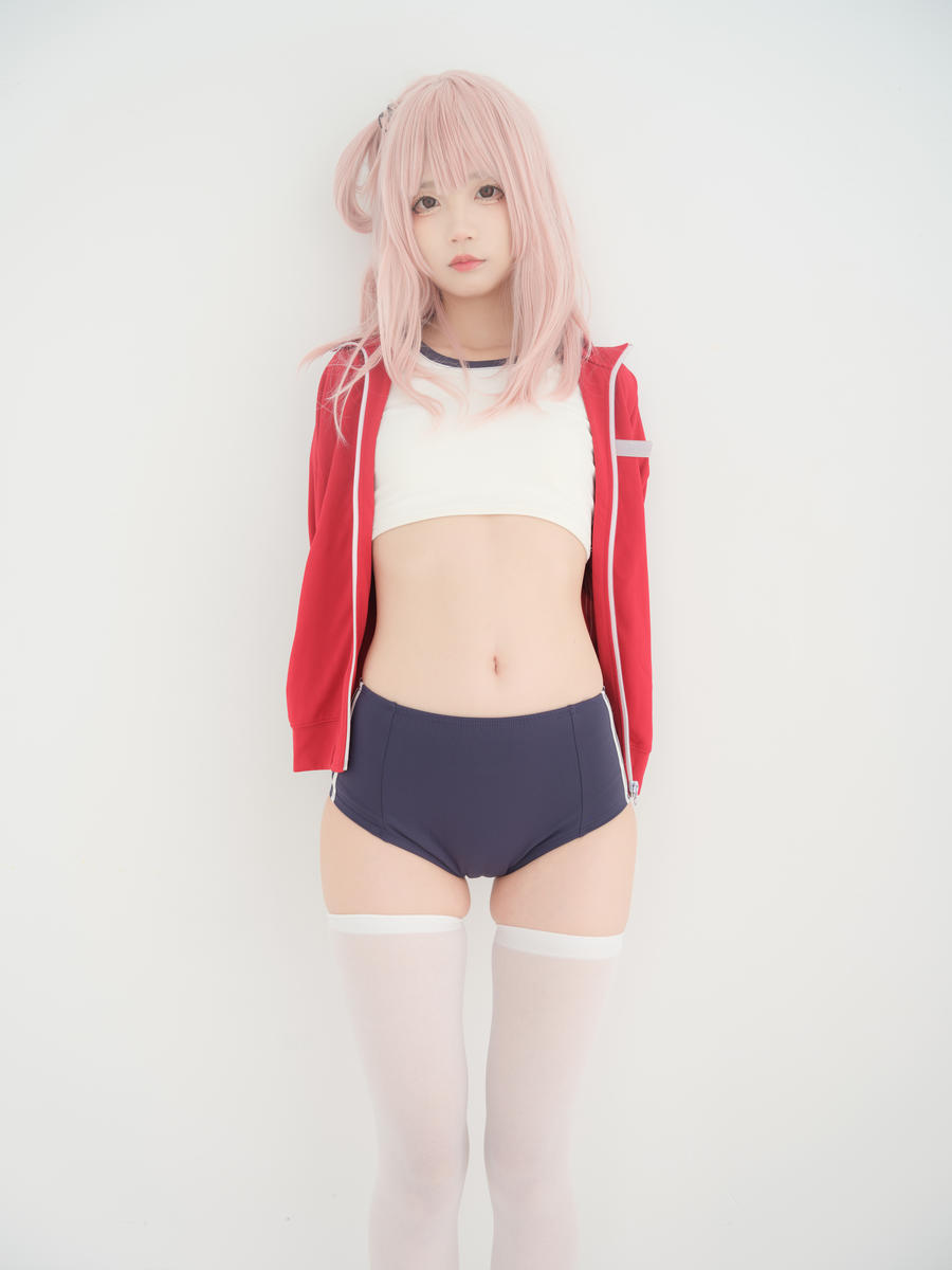 002.jpg