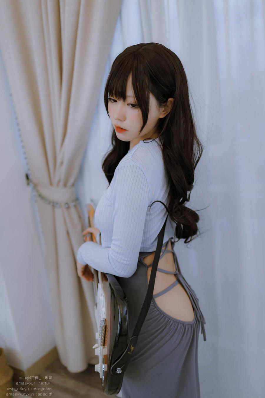 001.jpg